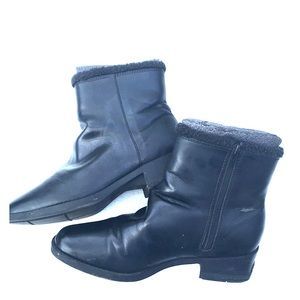 Naturalizer. Ankle boots. Black, size 8.5.